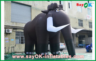 Des personnages de dessins animés gonflables gros éléphant personnages de dessins animés gonfleur pour notre porte personnalisée